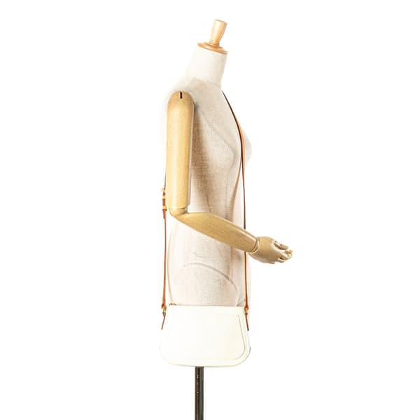 Pre-owned Louis Vuitton Monogram Vernis Minna Street White