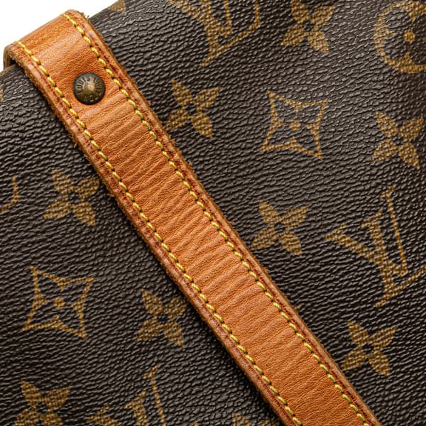 Pre-owned Louis Vuitton Monogram Saumur 30 Brown