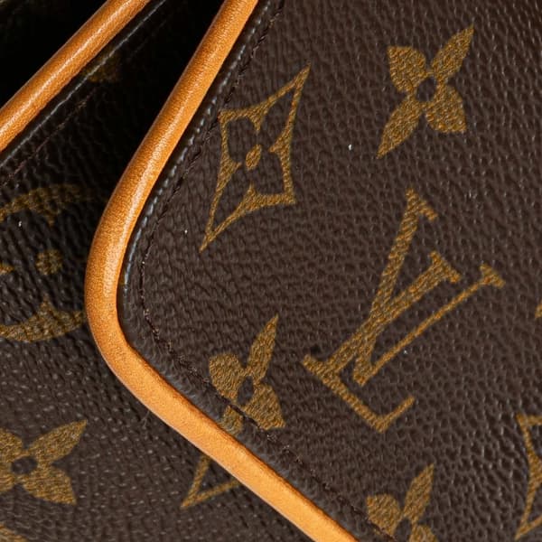 Pre-owned Louis Vuitton Monogram Pochette Twin PM Brown