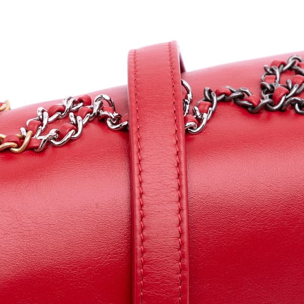 Pre-owned Chanel Calfskin Signature Chain 20s Bowling Bag Red
