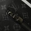 Pikkukuva 8 / 10: Pre-owned Louis Vuitton Fragment Monogram Eclipse Flash Apollo Messenger PM Black