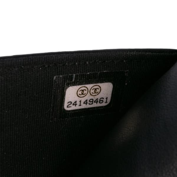 Pre-owned Chanel Quilted Calfskin Chain Around Boy Wallet On Chain Black