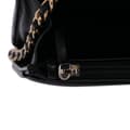 Miniatyrbild 7 av 10: Pre-owned Chanel Quilted Calfskin Chain Around Boy Wallet On Chain Black