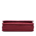 Miniatyrbild 3 av 10: Pre-owned Chanel Métiers d'Art CC Chevron Lambskin Wallet On Chain Red