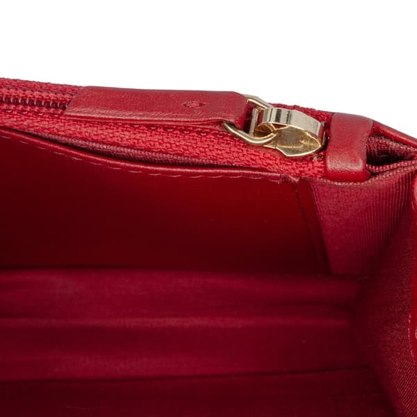 Pre-owned Chanel Métiers d'Art CC Chevron Lambskin Wallet On Chain Red