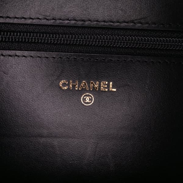 Pre-owned Chanel Bicolor Quilted Lambskin Camellia Wallet on Chain Black