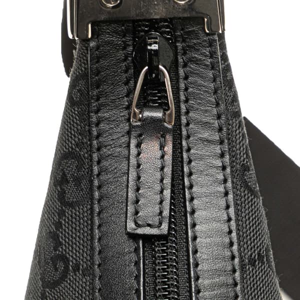 Pre-owned Gucci GG Canvas Crossbody Gray