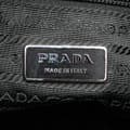 Miniatyrbillede 5 af 10: Pre-owned Prada Tessuto Zip Top Crossbody Black