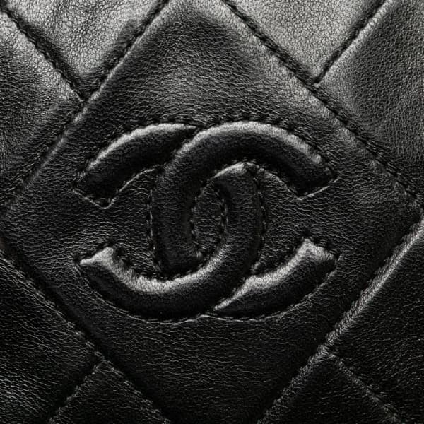 Pre-owned Chanel Mini CC Diamond Quilted Lambskin Tassel Camera Bag Black