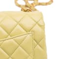 Pikkukuva 9 / 10: Pre-owned Chanel Mini Square Lambskin Casino Royale Charms Single Flap Green