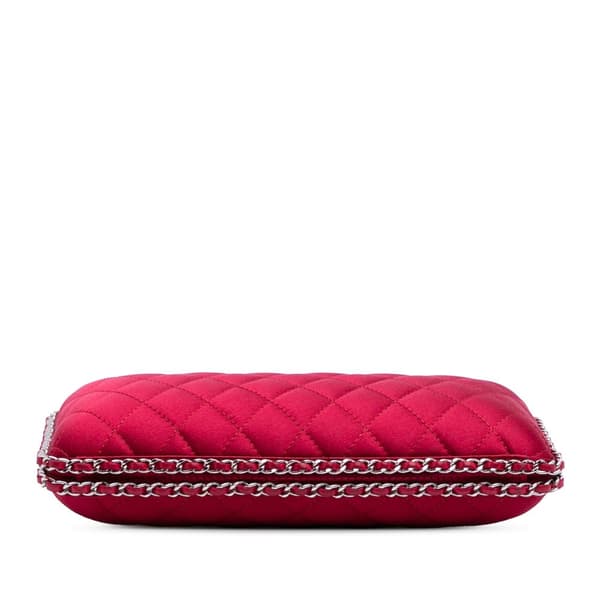 Pre-owned Chanel Quilted Satin Chain Around Clutch Red