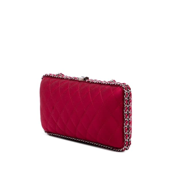 Pre-owned Chanel Quilted Satin Chain Around Clutch Red