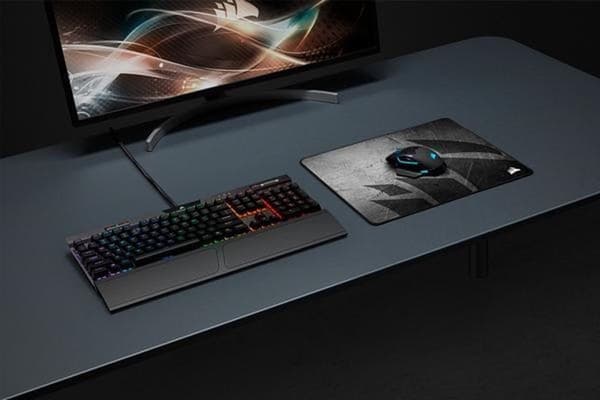 Corsair MM300 Pro Premium spillsäker tygspel M Musmatta - 360 x 300 mm - Grafisk