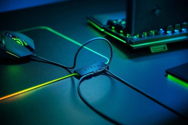 Razer Firefly V2 Chroma Gaming Musemåtte - Sort