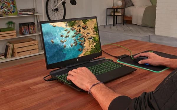 HP Pavilion Gaming 400 Gaming musmatta Svart, RGB