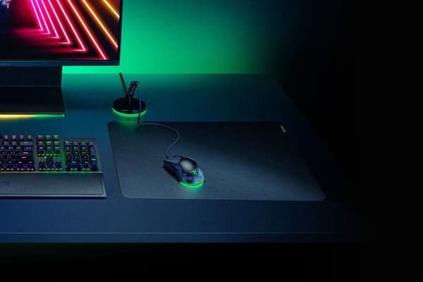 Razer Sphex V3 Ultra-Thin Gaming Mouse Pad - Stor - Sort