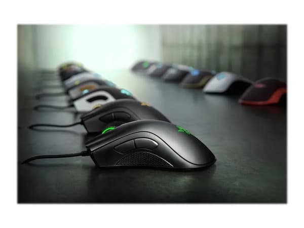 Razer DeathAdder Essential - Mus - ergonomisk - högerhänt - optisk - 5 knappar - kabelansluten - USB - Vit