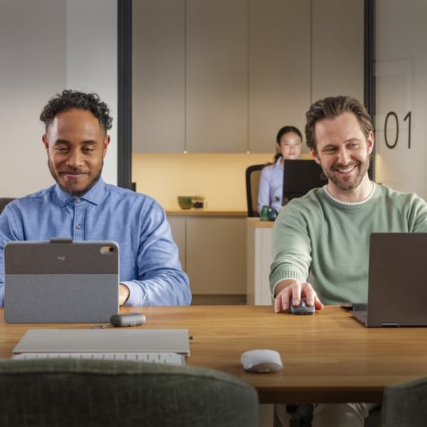Logitech MX Anywhere 3S mus Office Högerhänt RF Trådlös + Bluetooth Laser 8000 DPI