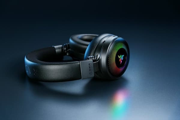 Razer Gaming Headset Kraken V4 Pro Bluetooth Over-ear Mikrofon Trådlös Svart