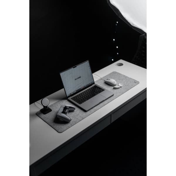 Deltahub Minimalistic Desk Pad -hiirimatto, 30 x 90 cm, vaaleanharmaa