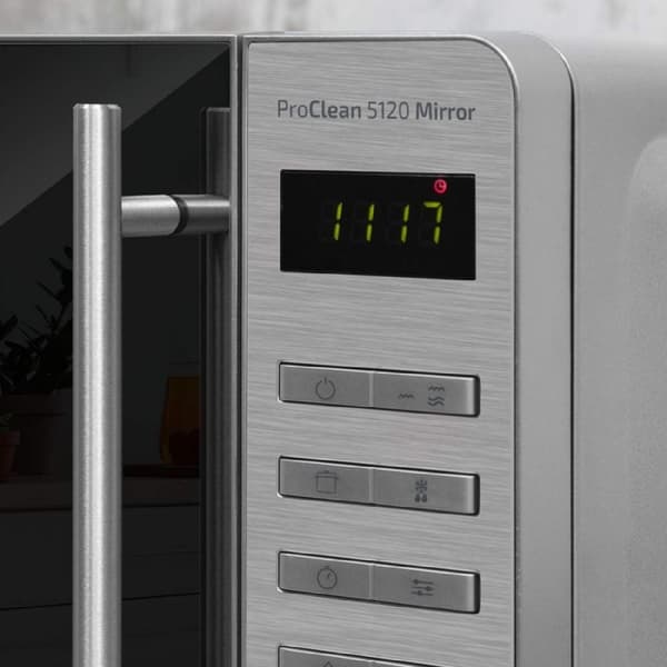 Cecotec 20-litre capacity microwave with grill, Ready2Clean coating and 3DWave technology.