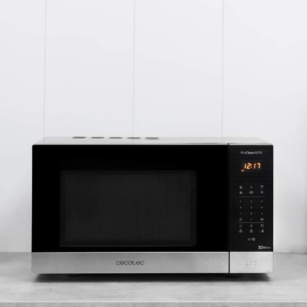 Cecotec 23-litre capacity microwave, Ready2Clean coating and 3DWave technology.