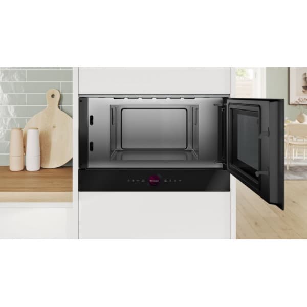 Bosch BFR7221B1 Serie 8 -mikroaaltouuni, musta