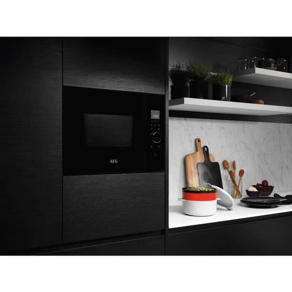 Aeg Mbe2657seb Upotettu Mikroaaltouuni Musta One Size / EU Plug