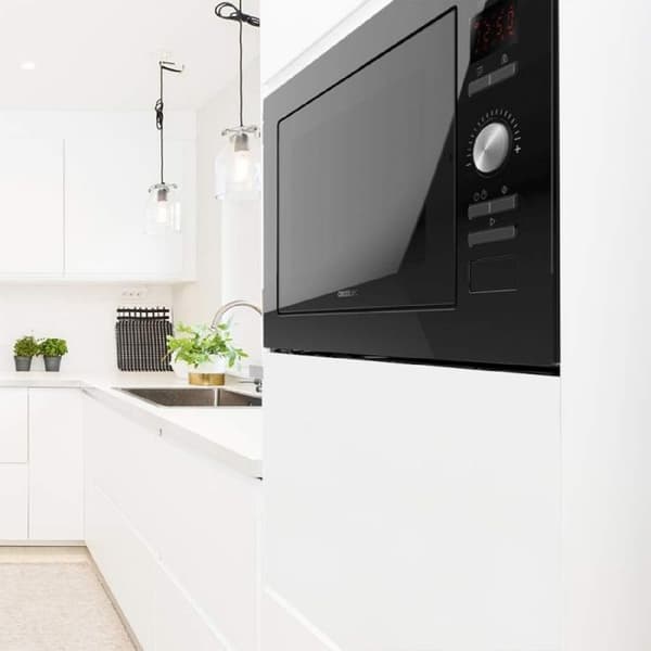 Cecotec inbyggnadsmikrovågsugn med digital och touch GrandHeat 2500, 900 W effekt. 25 L, 100 W grill.