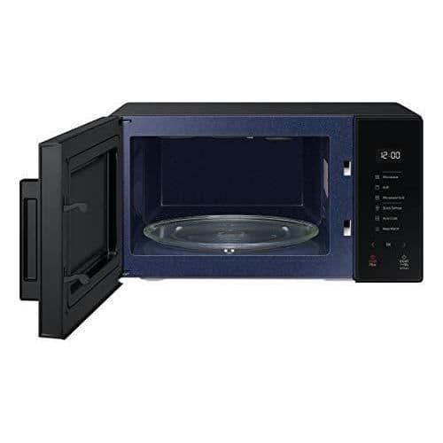Samsung MG23T5018AK Mikrovågsugn, 23 liter, 1100 W, automatisk matlagning och hemdessert, designglas, svart