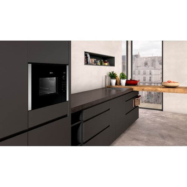 NEFF N 50 HLAWD23N0 integrerad enfunktions mikrovågsugn - 20L - 800W - Svart