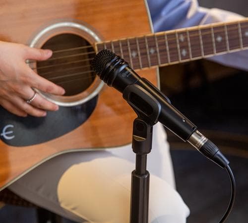 BOYA Cardioid Dynamic Instrument Microphone BY-BM57