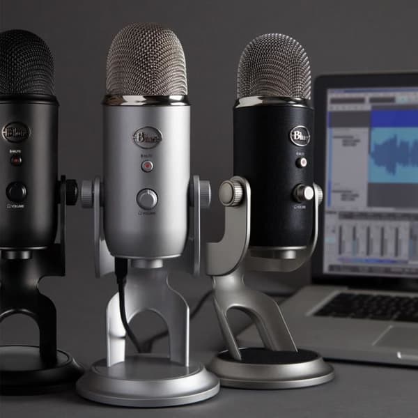 Blue Yeti USB-mikrofon för inspelning, streaming, spel, podcasting på PC eller Mac - Grå
