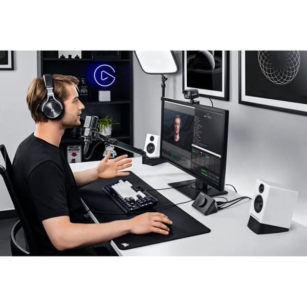 ELGATO - Streaming - Wave XLR - Mic Interface och Digital Mixing Solution (10MAG9901)