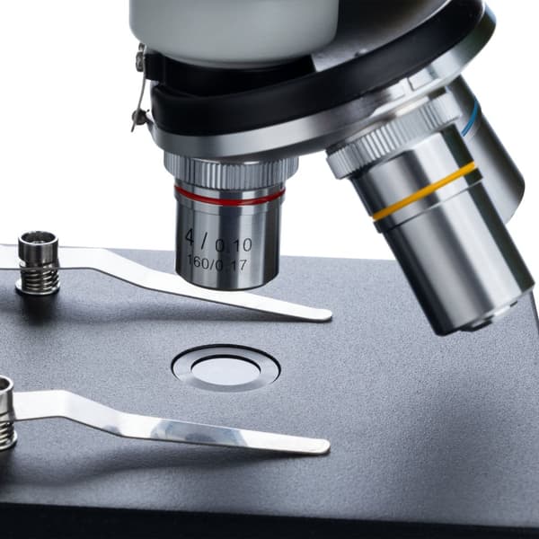 Uran Pro MBUP biologisk mikroskop