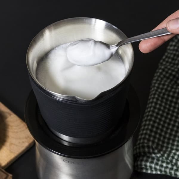 Cecotec Milk and chocolate frother, 650 W, 4 operating modes and dishwasher-safe jar.