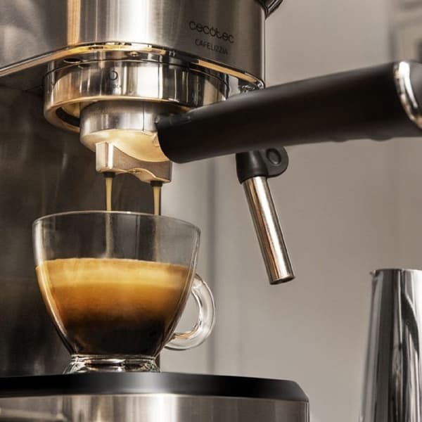 Cecotec Cafelizzia 790 Steel espressomaskin - Rostfritt stål - 20 barer - Ångmunstycke