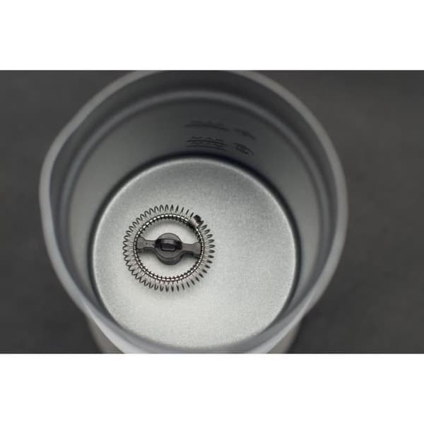 Fomini Crema mjölkskummare - CASO - Kapacitet 200 ML mjölk och 100 ML skum - 360° bas - Svart