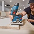 Miniatyrbillede 2 af 4: Akku-kantklipper BOSCH PROFESSIONAL - GKF 12V-8 solo