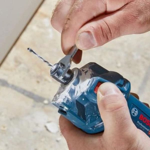 Bosch Professional GCU 18V-30 solo 18 V sladdlös gipsskivfräsmaskin