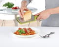 Miniatyrbild 2 av 5: Joseph Joseph Twist, Grip grater, Grön, 295 mm, 100 mm, 30 mm, 1 styck