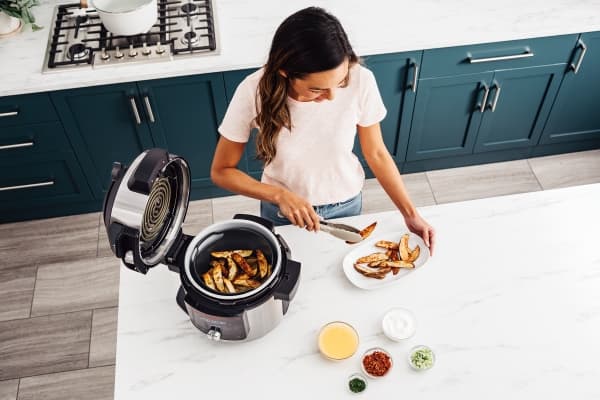 Ninja OL750EU, 7,5 l, 1760 W, Svart, Rostfritt stål, 6 personer, Knappar, Rotations-, Manuell