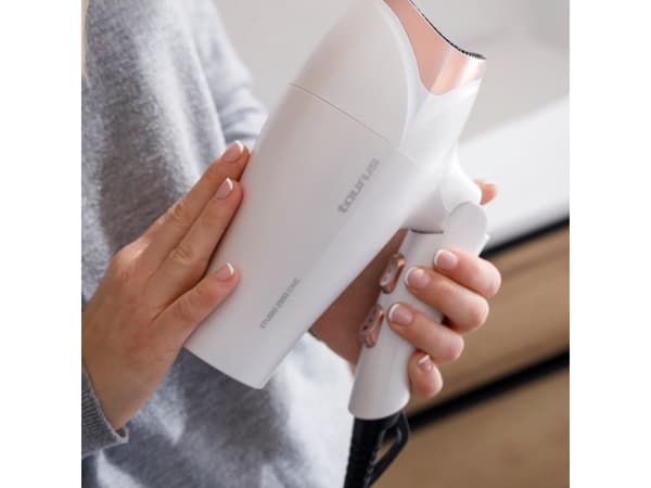 Taurus STUDIO 2500 IONIC, vit, hängande ring, 2400 W, 1 st
