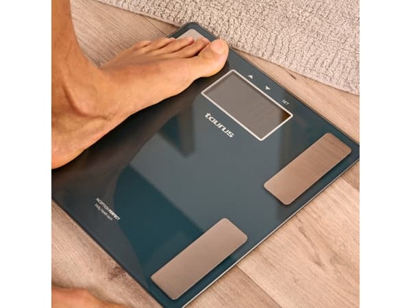 Taurus Inception Perfect, Elektronisk personvekt, 180 kg, 100 g, Grønn, 3 kg, kg, lb