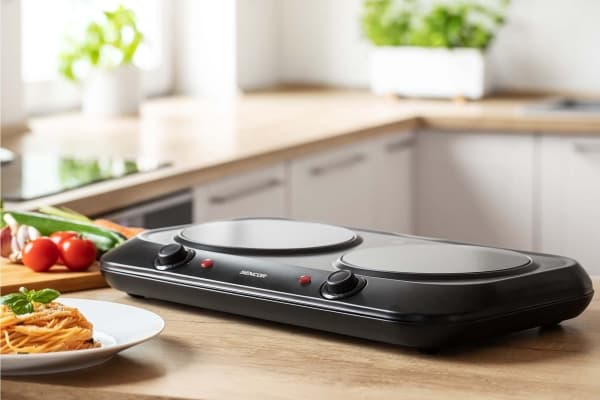 Sencor SCP 2263BK frittstående platetopp