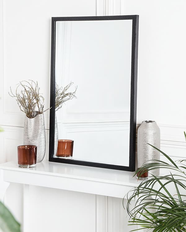 Vægspejl Sort MDF og Glas 60 x 90 cm Væghængt Rektangulær Spejl med Ramme Moderne Stue til Sminkebord Tilbehør Entrespejl til Pigeværelse
