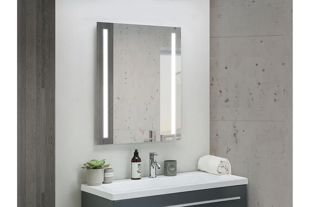 ARELIZ Spegel LED 60x80 cm Silver