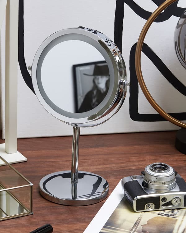 Belyst Bordsspegel Silver Metall 20 cm Dubbelsidig Förstorande LED Lampor