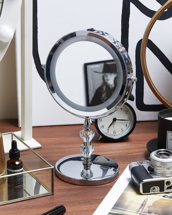 Belyst Bordsspegel Silver Metall 20 cm Dubbelsidig Förstorande LED Lampor