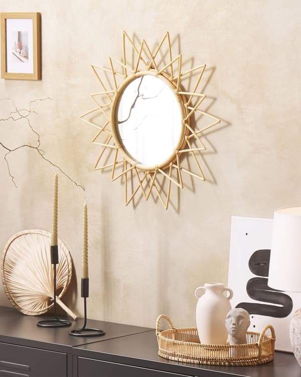 Vægspejl Beige Rattan Natur Glas ø 61 cm Rundt Lille Smart Stjerne Sol Træ Mønster Dørhængt Dekorativ Stue Soveværelse Entre Indretning Boho